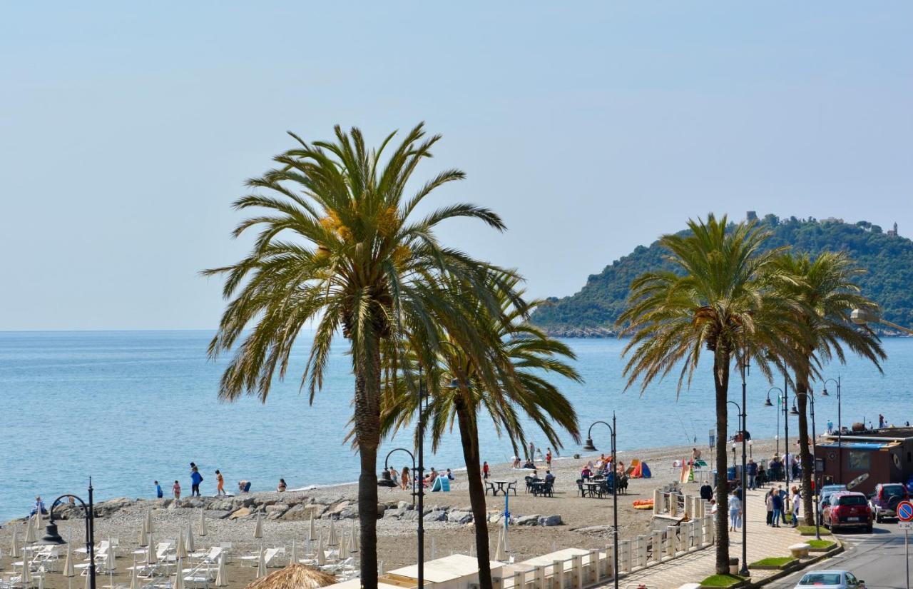 Hotel Solemare Albenga Kültér fotó