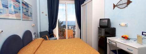 Hotel Solemare Albenga Kültér fotó