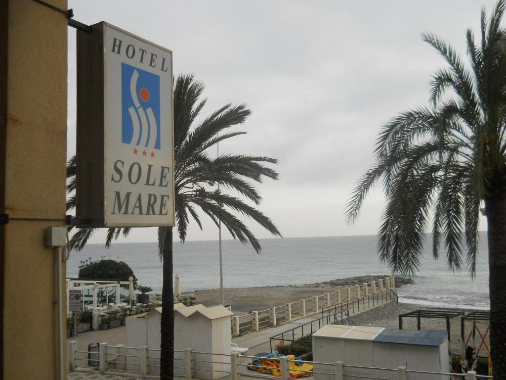 Hotel Solemare Albenga Kültér fotó